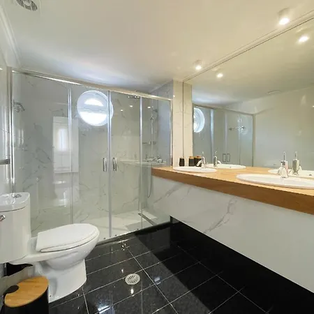 Apartment Skyview I